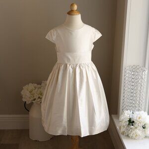 Ivory Silk Flower Girl Special Occasion Portrait Dress Boutique Size 6/7 NWT